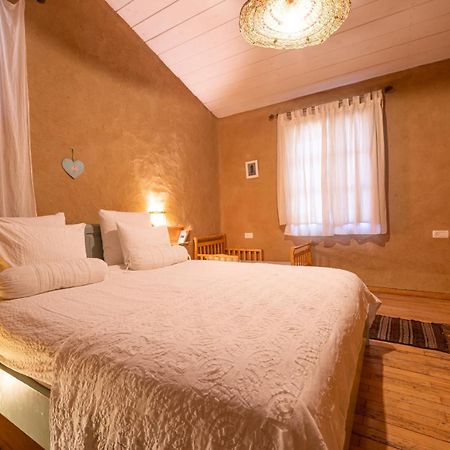 Hemdatya Stone Suites In The Galilee Ilaniya Rom bilde