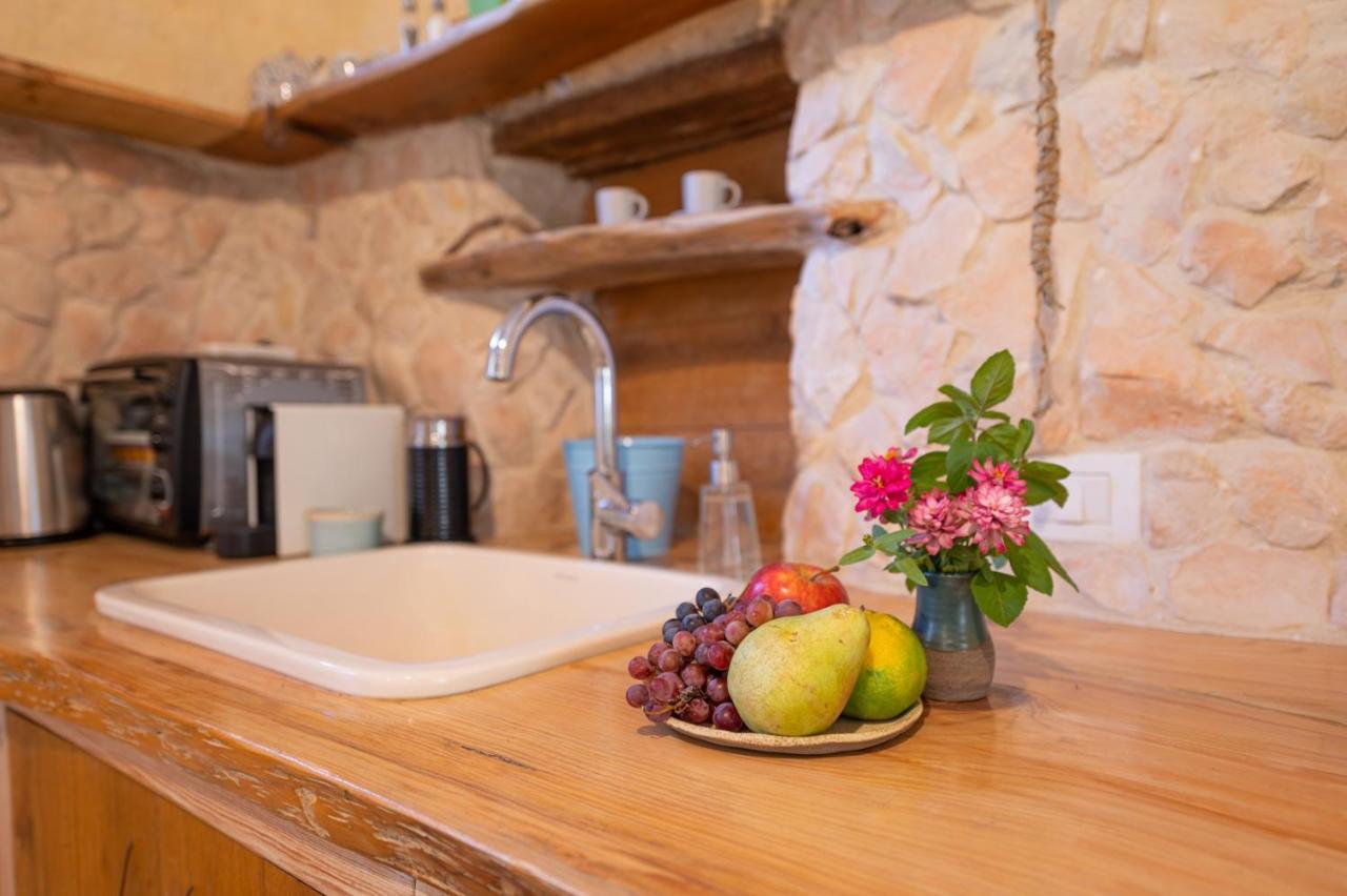 Hemdatya Stone Suites In The Galilee Ilaniya Eksteriør bilde